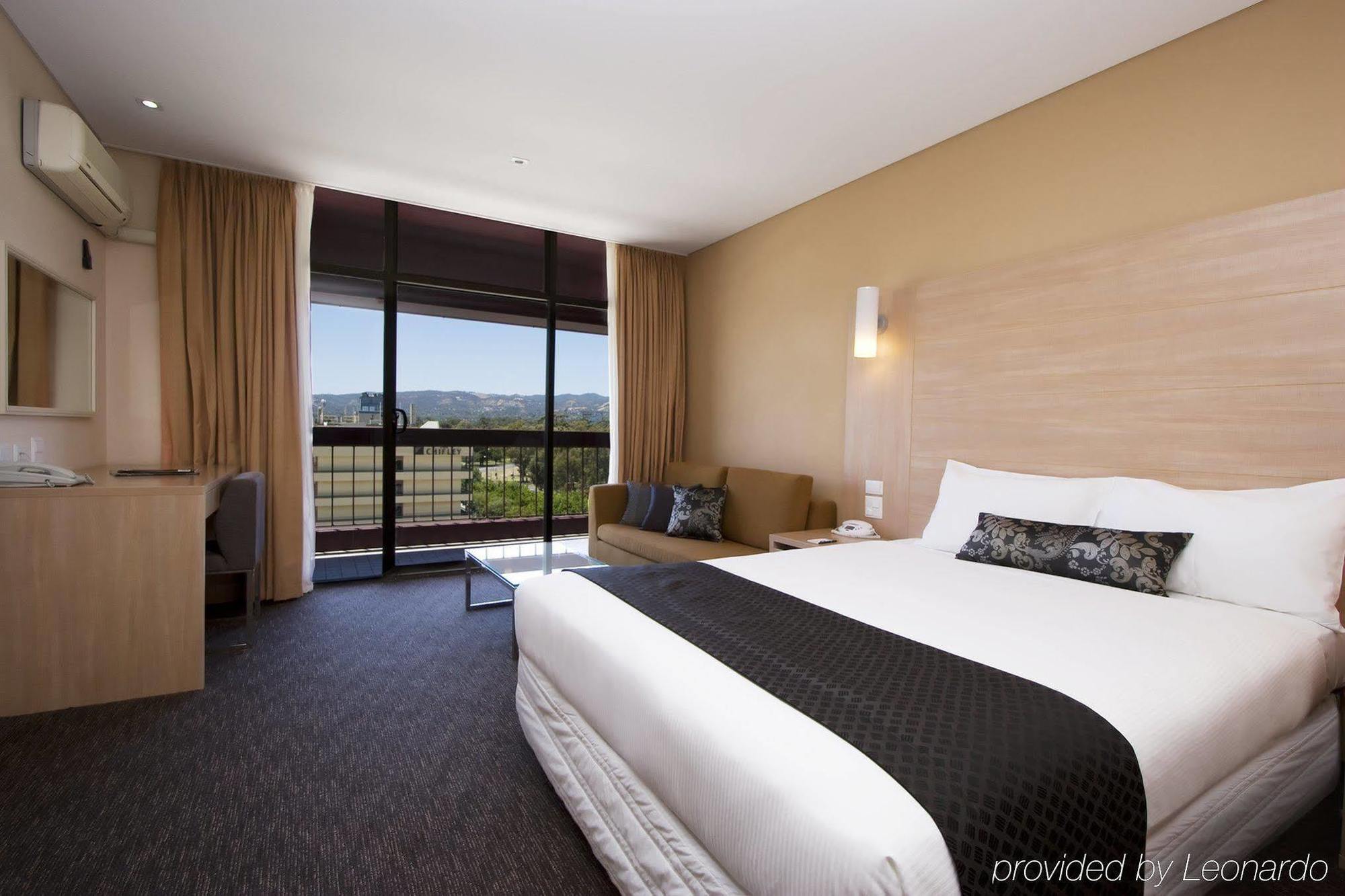 The Terrace Hotel Adelaide Room photo